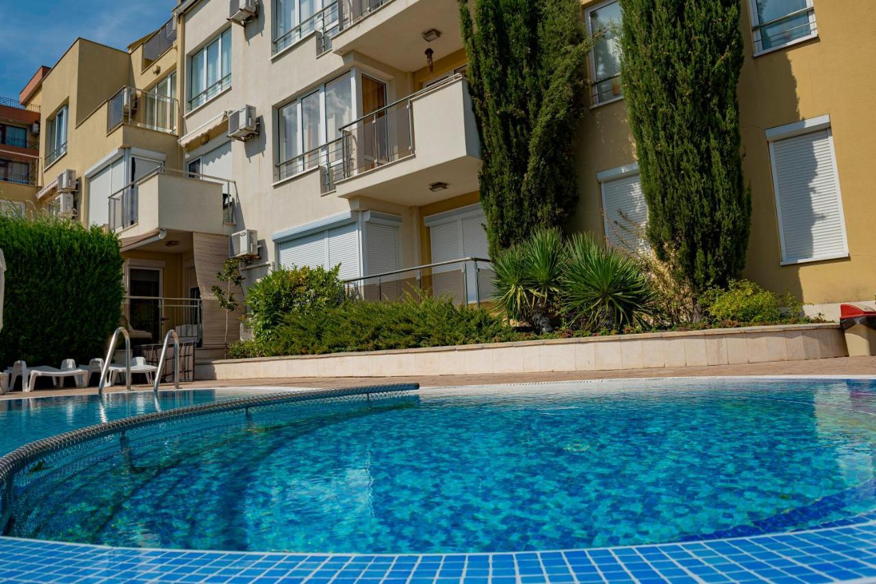 Menada Belle View Apartments Sveti Vlas Exterior photo