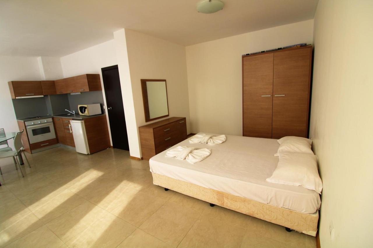 Menada Belle View Apartments Sveti Vlas Exterior photo