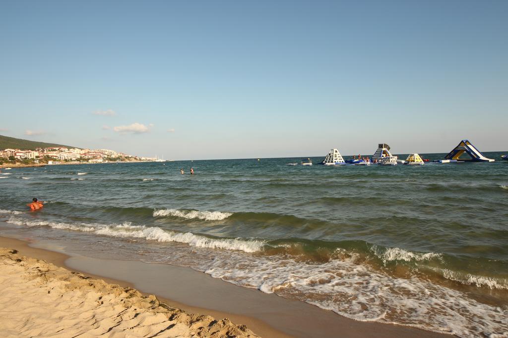 Menada Belle View Apartments Sveti Vlas Exterior photo